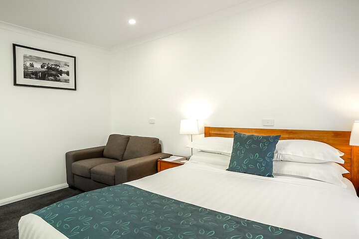 Room 3 of 26