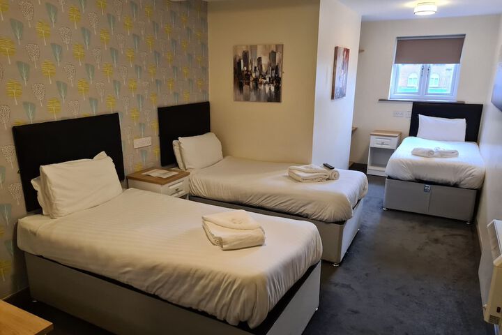 Room 6 of 23