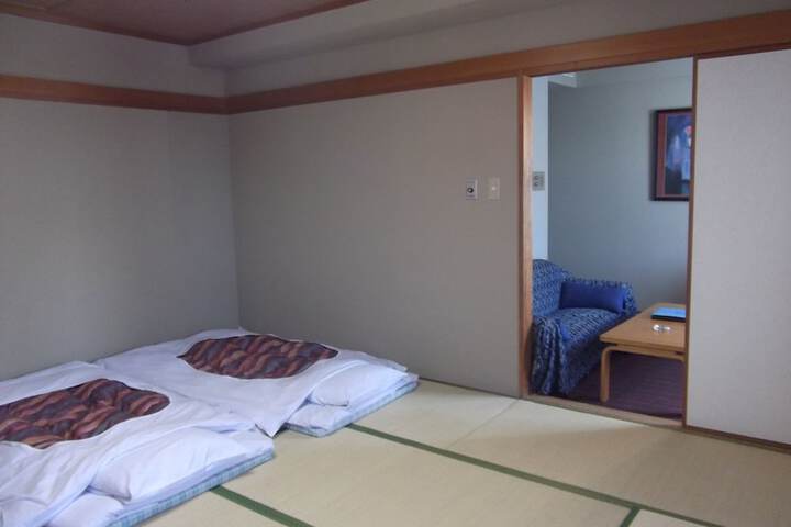 Room 9 of 45