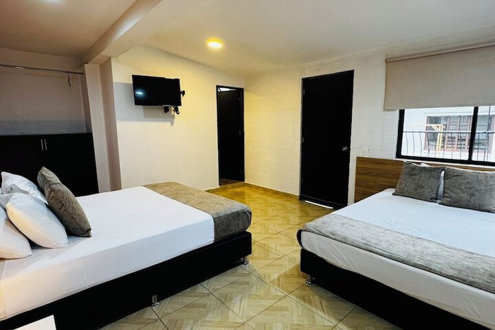 Room 48 of 94