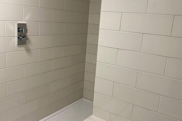 Room 68 of 100