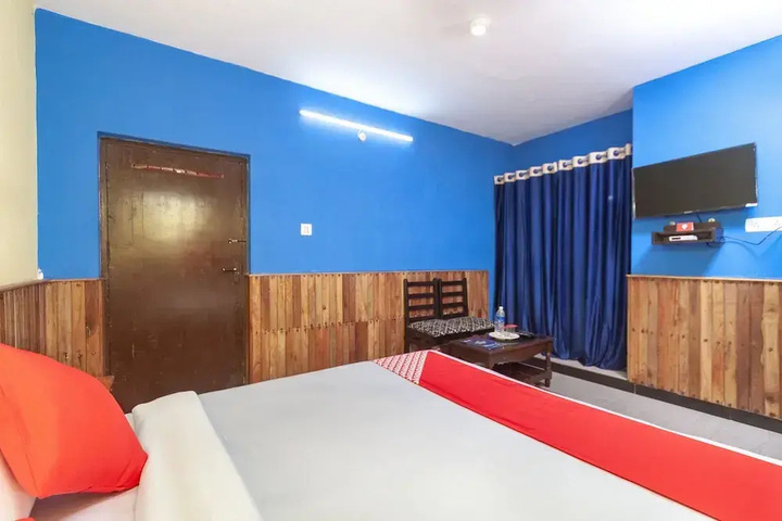 Room 7 of 10