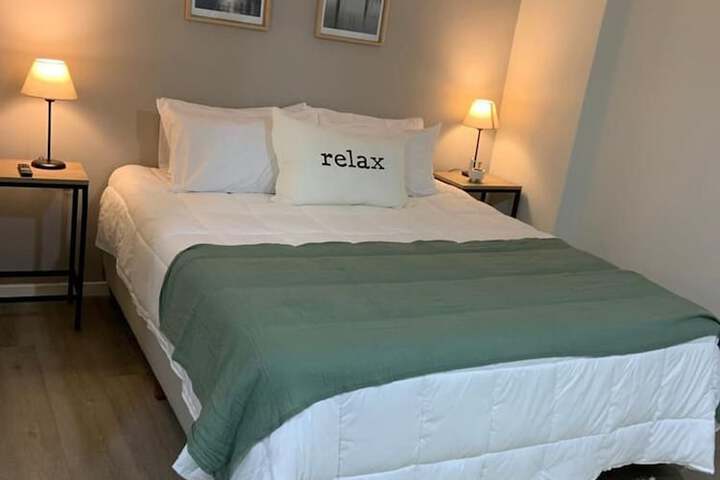 Room 9 of 30