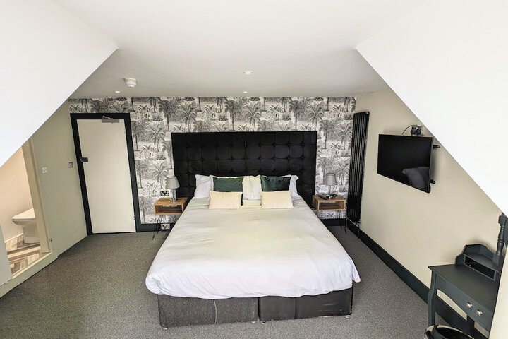 Room 41 of 125