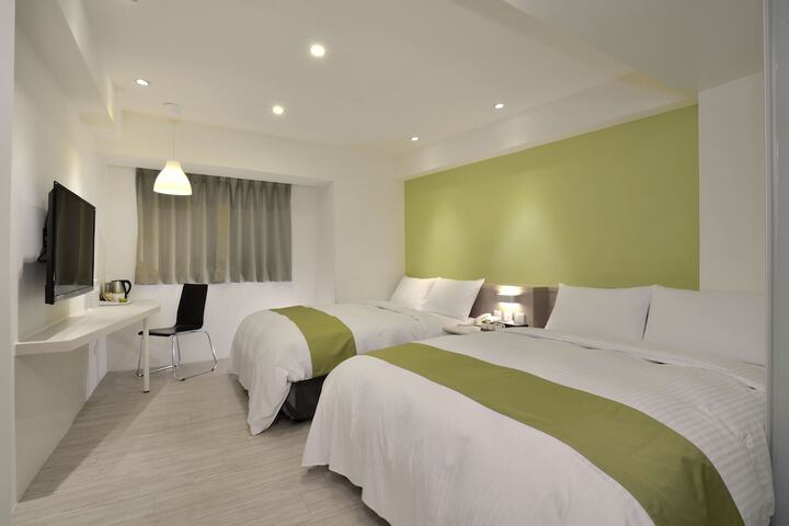 Room 14 of 62