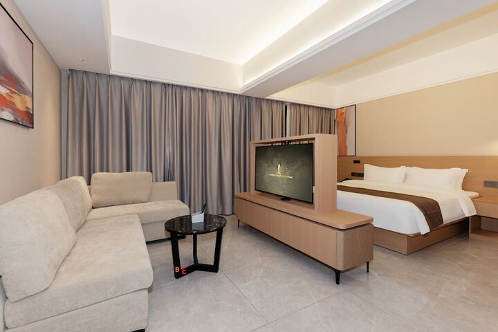 Room 14 of 46