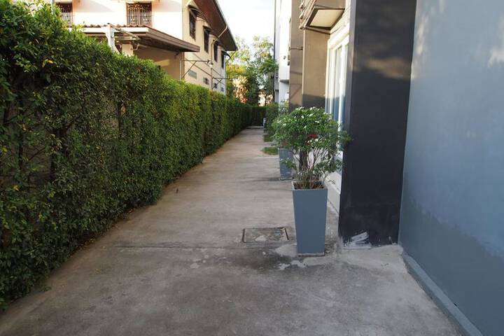 Property Grounds 13 of 16