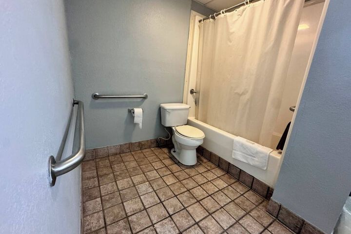 Room 63 of 91