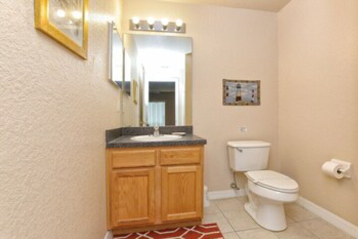 Room 2 of 22