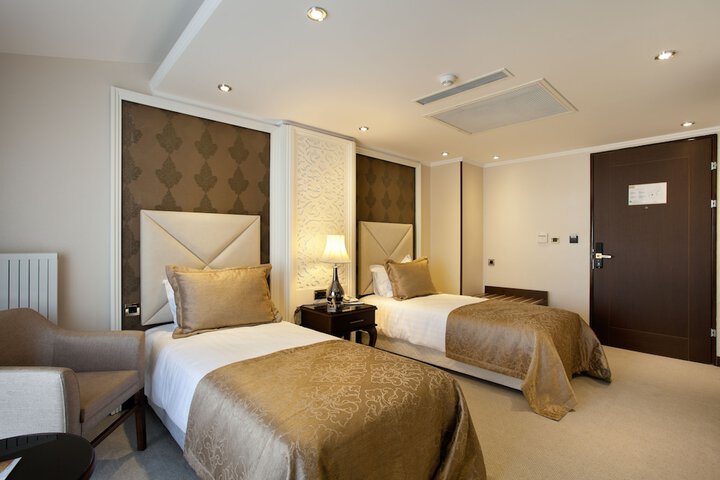 Room 22 of 70