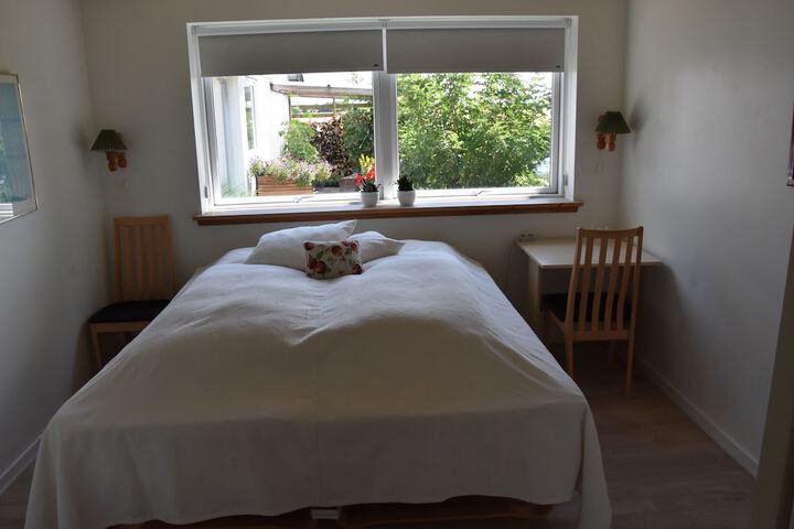 Room 16 of 47