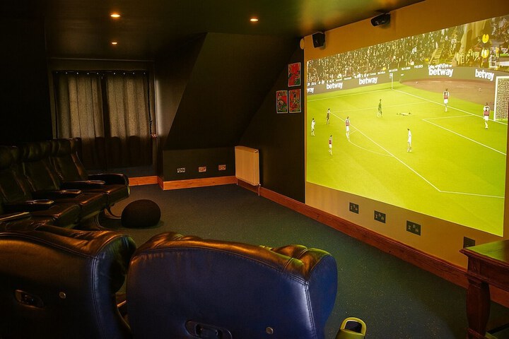Room 5 of 45