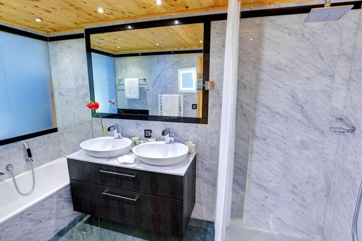 Clean Restrooms