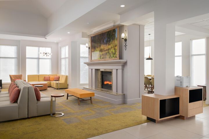 Lobby Entry