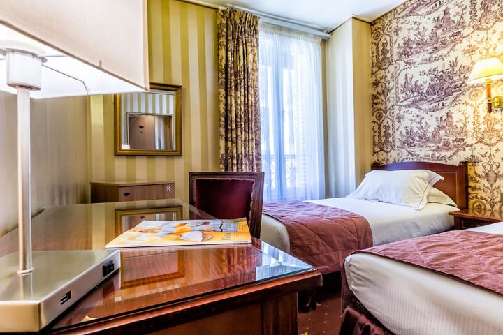 Room 20 of 24