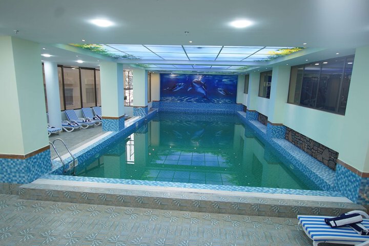 Pool 35 of 54