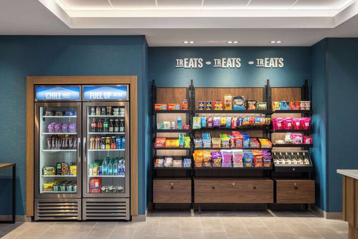 Snack bar