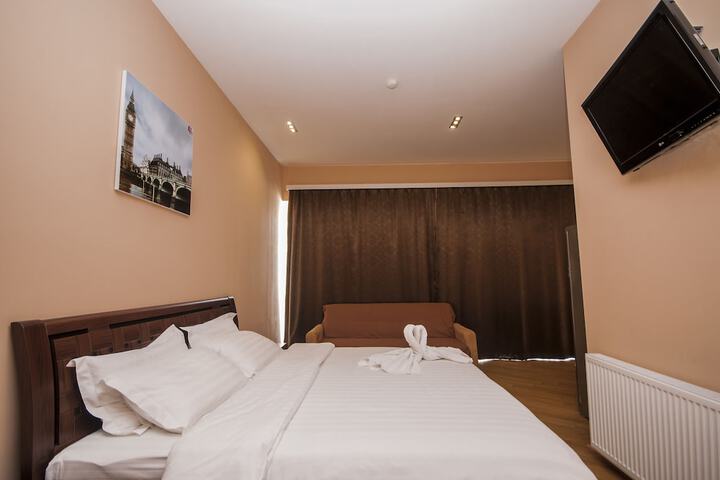 Room 19 of 63