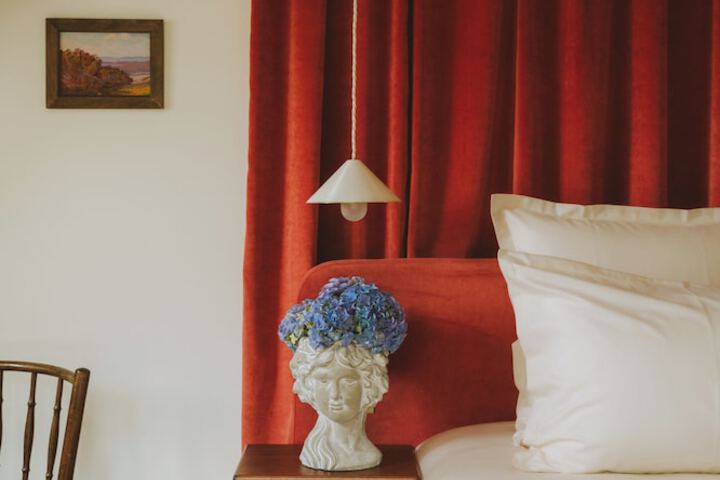 Room 6 of 72