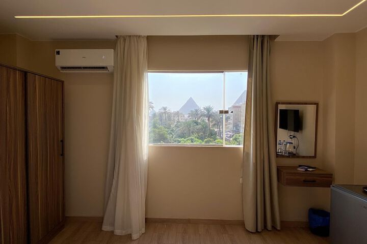 Room 35 of 109