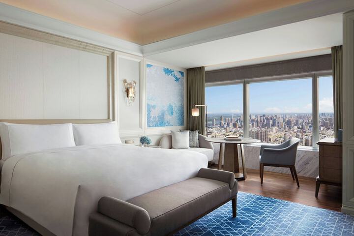 Room 48 of 109