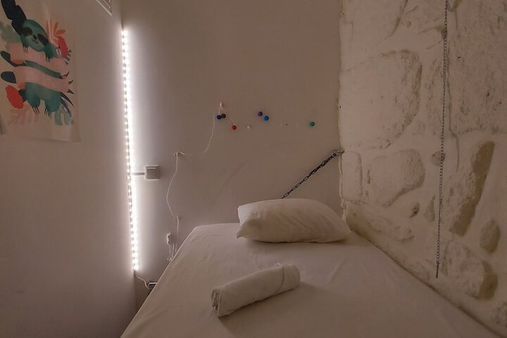 Room 21 of 30