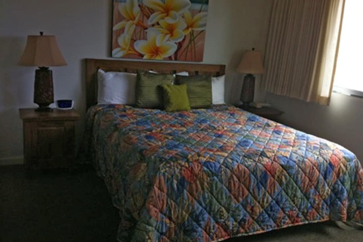 Room 53 of 484