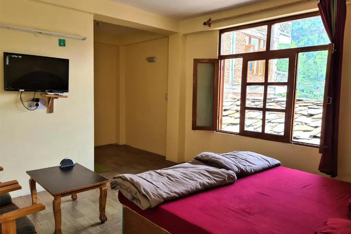 Room 2 of 11