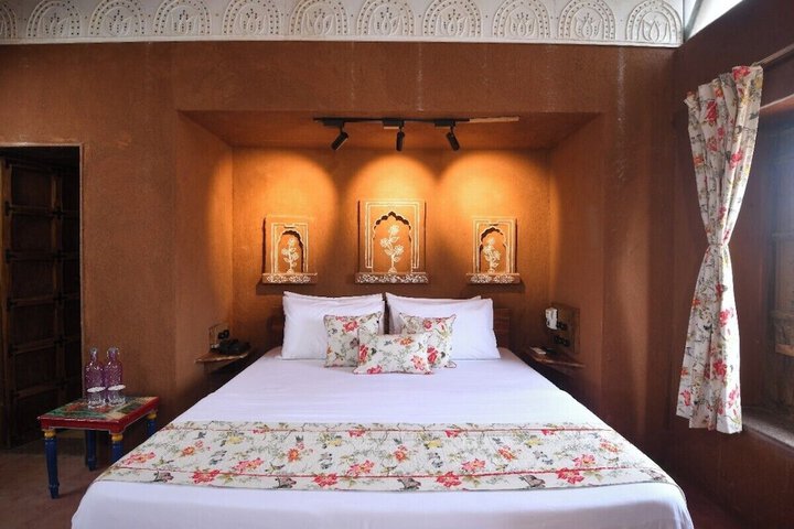 Room 7 of 46