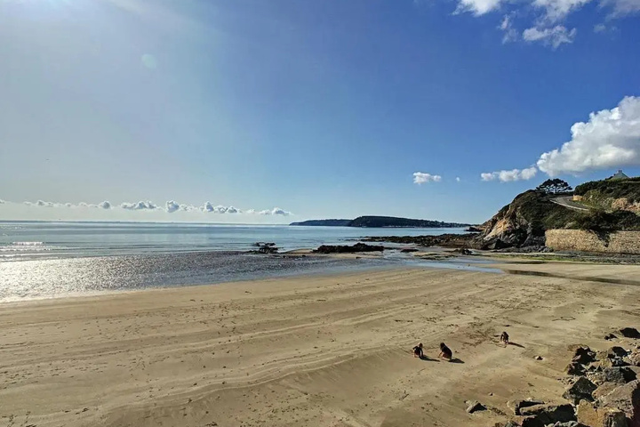 Beach 9 of 14