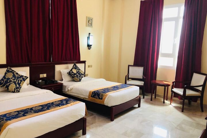 Room 2 of 9