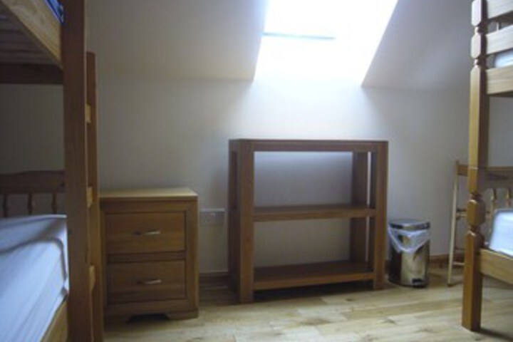 Room 36 of 162