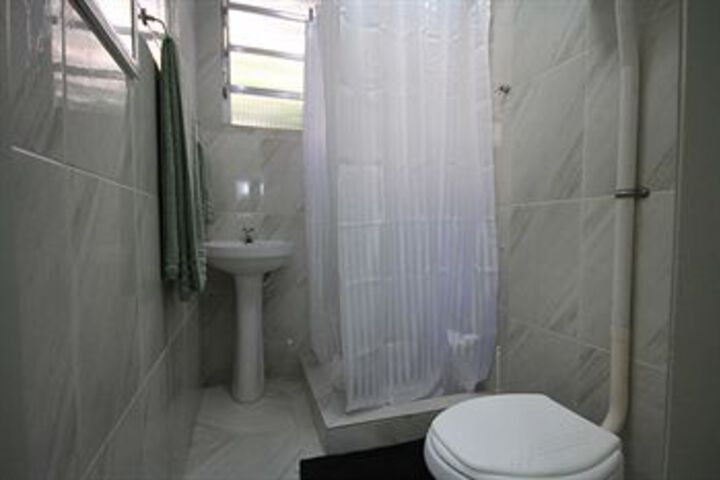 Room 2 of 28