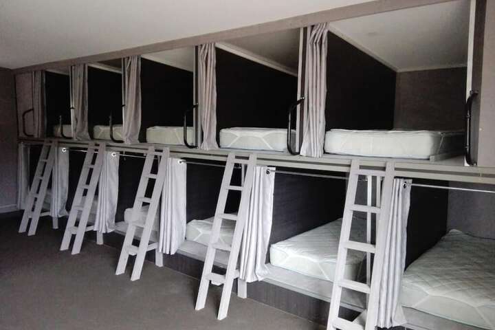 Room 12 of 39