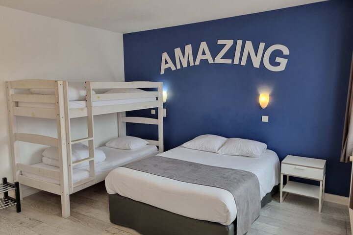 Room 14 of 69