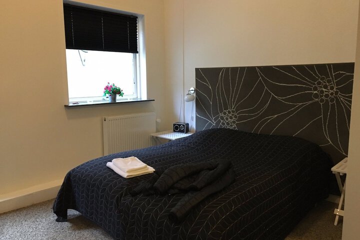 Room 11 of 36