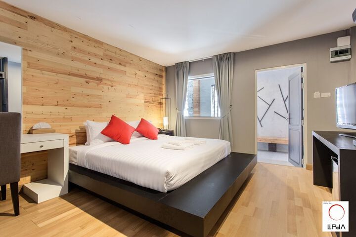 Room 14 of 68
