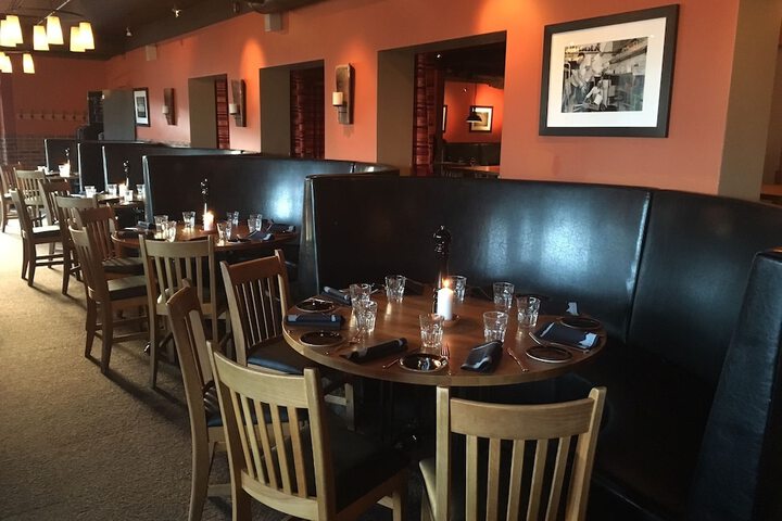 Dining 55 of 61