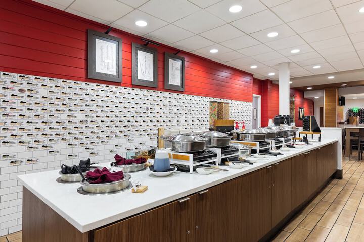 Breakfast/Coffee Service 81 of 121