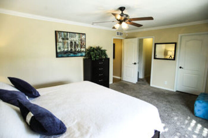 Room 13 of 53