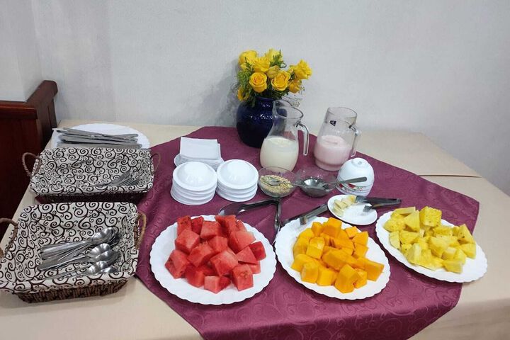 Breakfast/Coffee Service 76 of 86