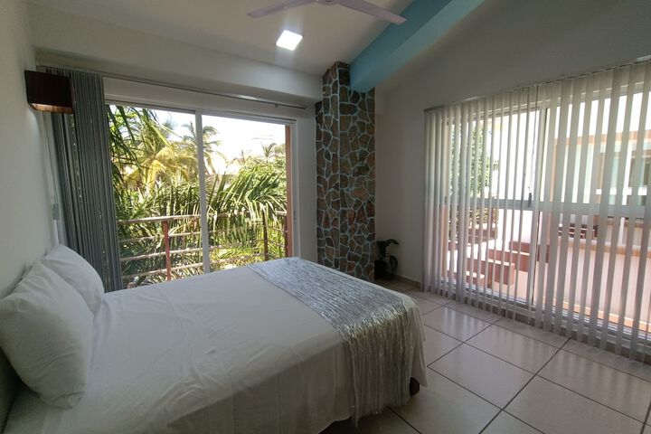 Room 35 of 231