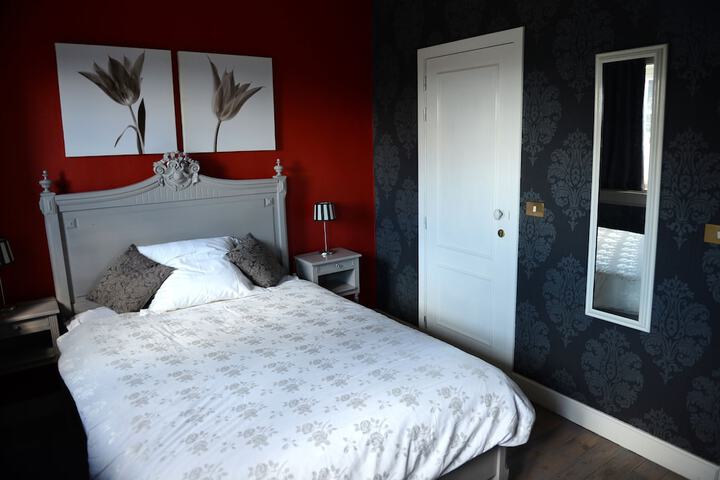 Room 9 of 21