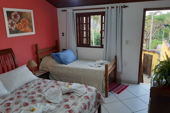 Room 13 of 20