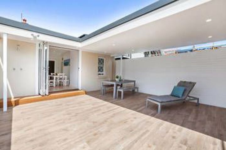 Terrace/Patio 9 of 9