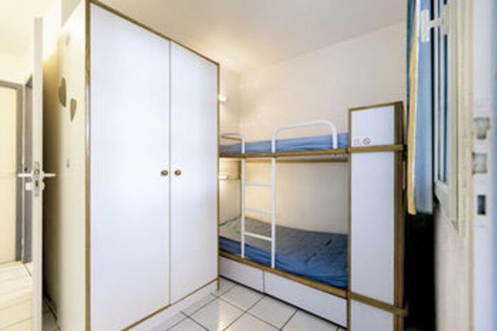 Room 69 of 132