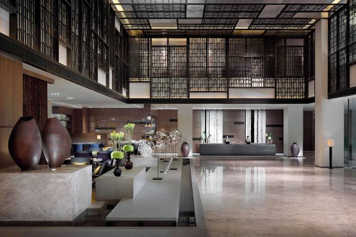 Lobby Photos