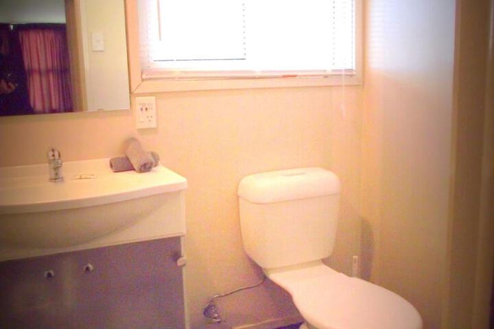 Room 26 of 39