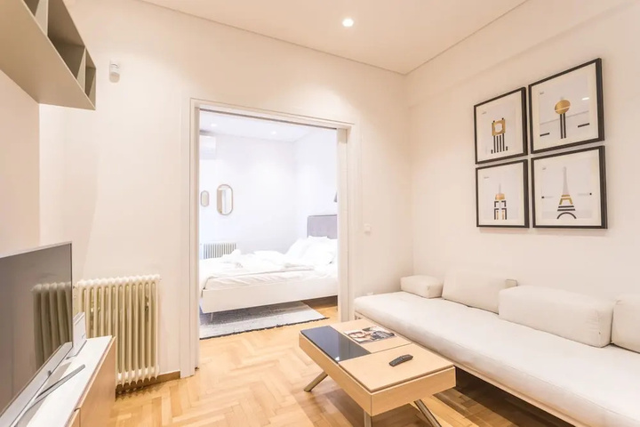 Room 3 of 15