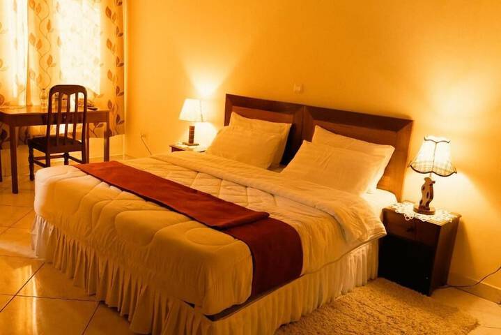 Room 3 of 9